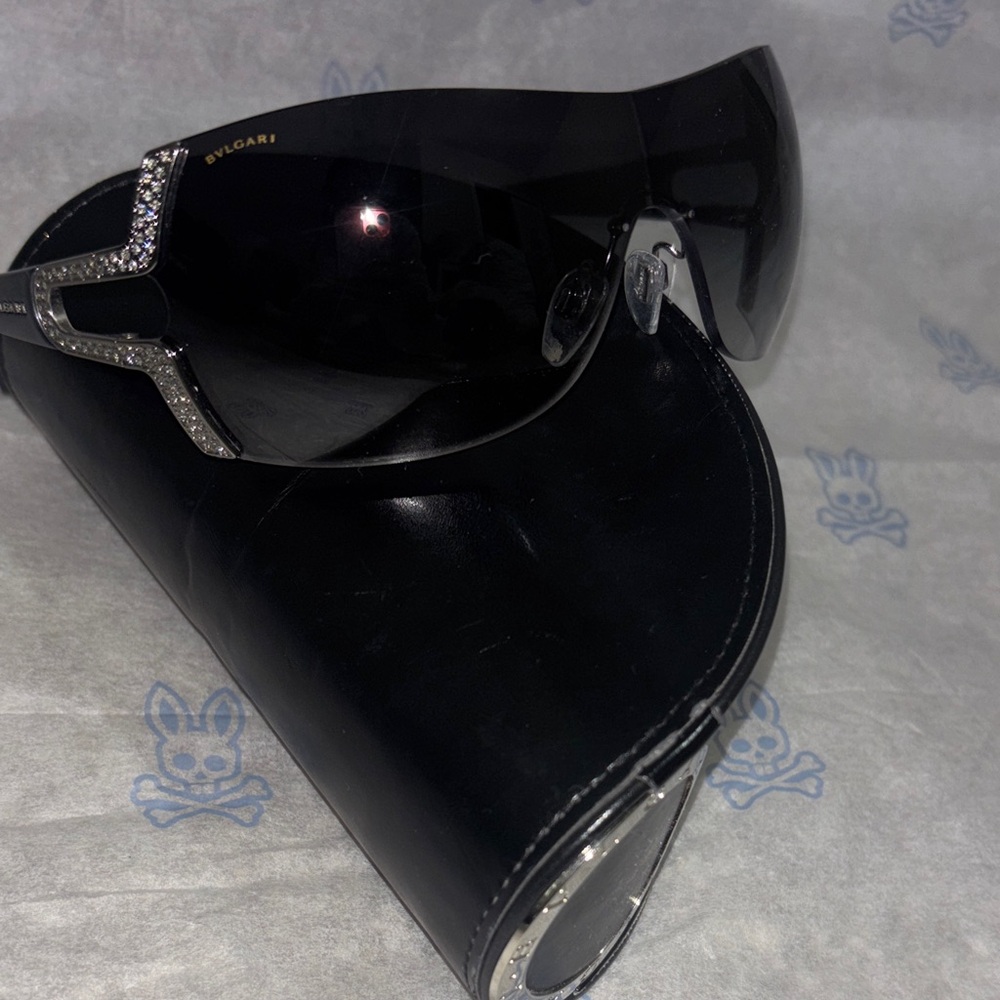 Bulgari Gradient Black Sunglasses with Silver Detail - Picture 6 of 12